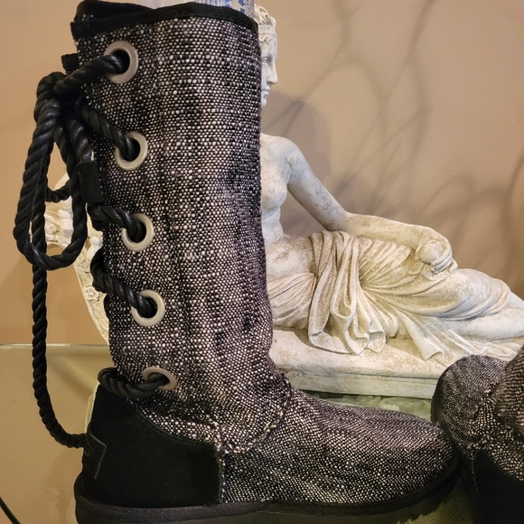 Ugg Canvas Woven Lace Up Boots 2822 - Picture 11 of 14